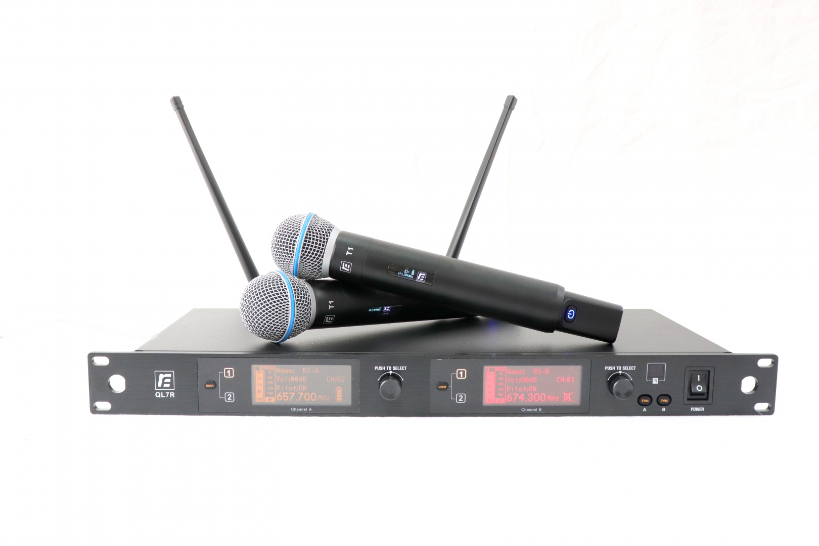 RFIntell QL7R/T1-B 720,500-754,000 МГц 2-канальная радиосистема с 2-мя ручными микрофонами в Брянской области