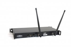 RFIntell QL7R/T1-A 651,800-683,400 МГц 2-канальная радиосистема с 2-мя ручными микрофонами в Брянской области